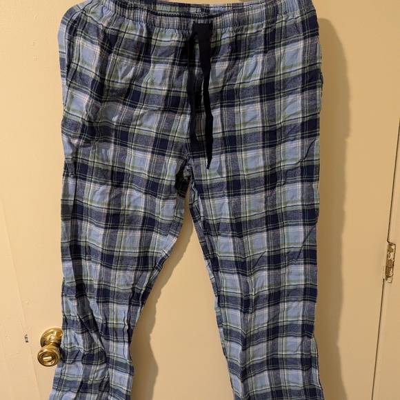 Flannel PJ Sets - Picture 6 of 10